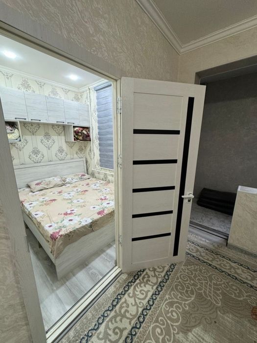 Сдам квартиру ! Юнусабад- 15  2/2/4  Дом быта. Метро