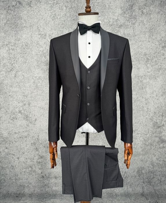 Смокинг тройка. Продажа