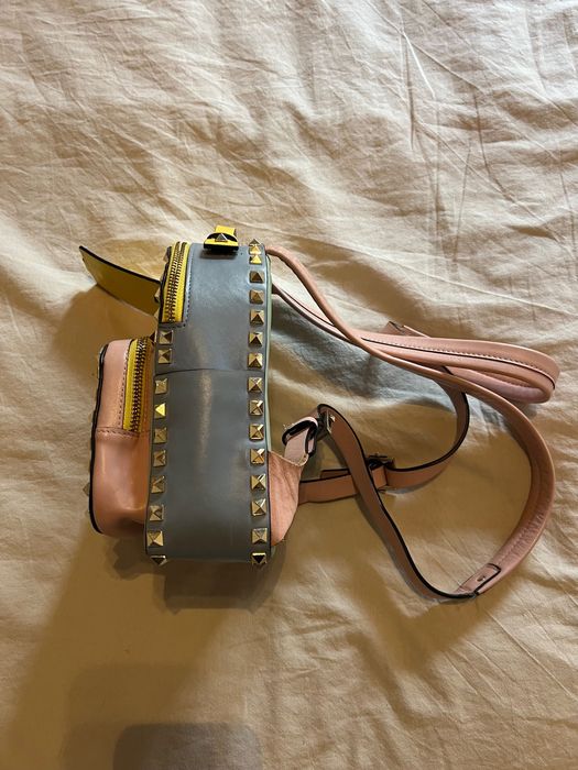 Valentino раничка