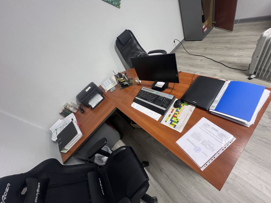 Продам офисную мебель