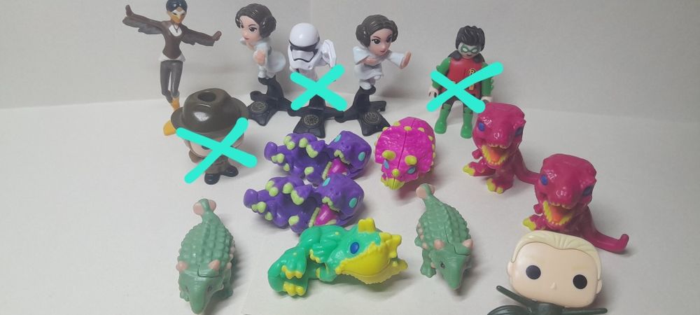 Продам фигурки из киндеров