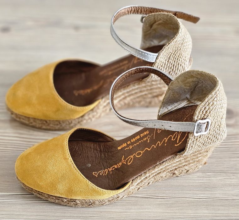 Страхотни дамски сандали