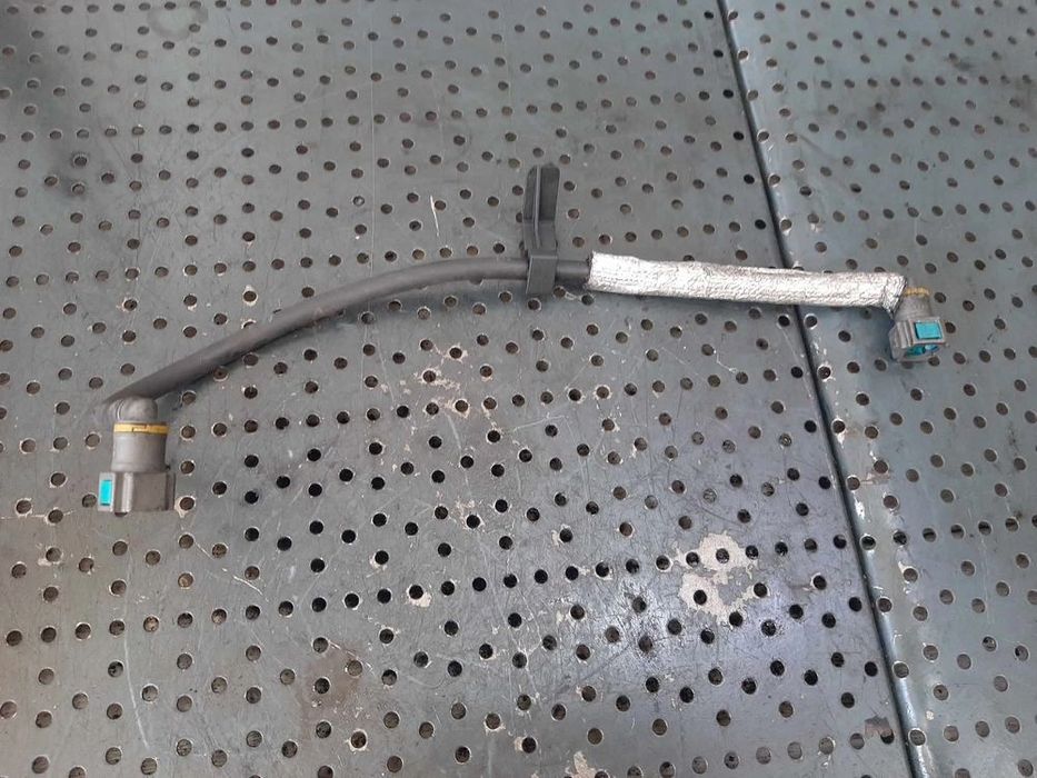 conducta combustibil  1.5 dci k9kj836  k9k 836  renault megane 3 scenic 3