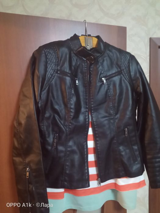 Продам куртка ЭКО кожа новая.