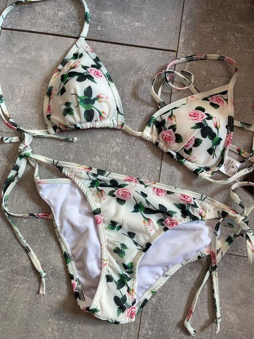 Дамски бански и плажни облекла