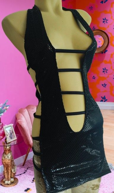 Rochie lenjerie sexy erotica decolteu adanc descoperita lateral XS