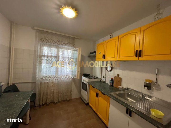 2 Camere de inchiriat | Aviatiei | Metrou |