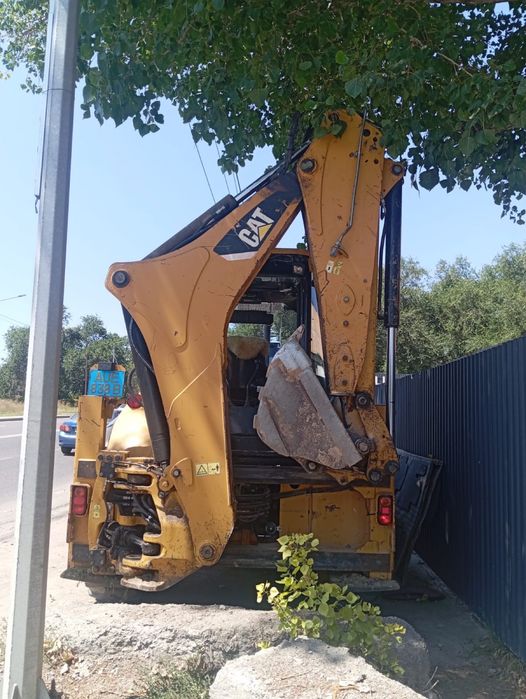 Продам эксковатор погрузчик 3/1