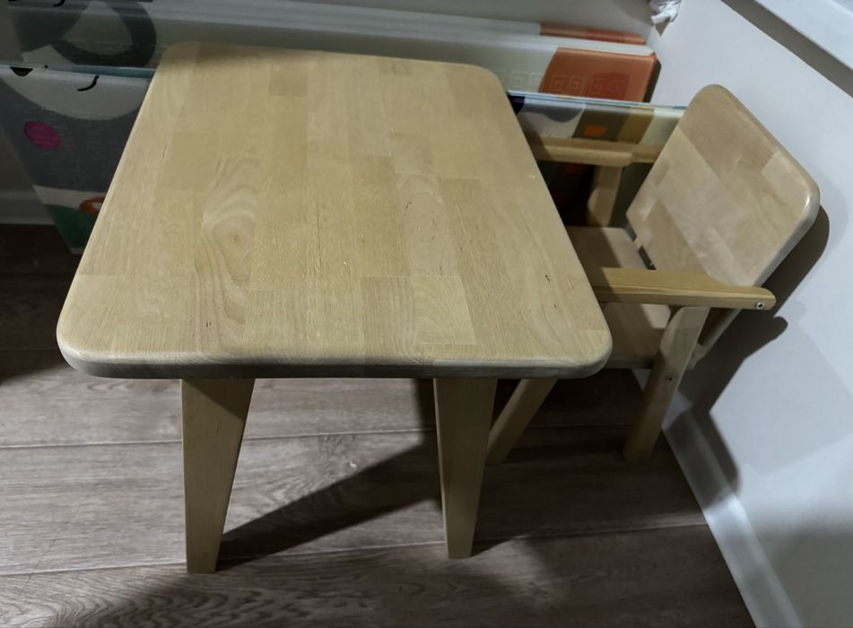 Детский стол и стульчик
