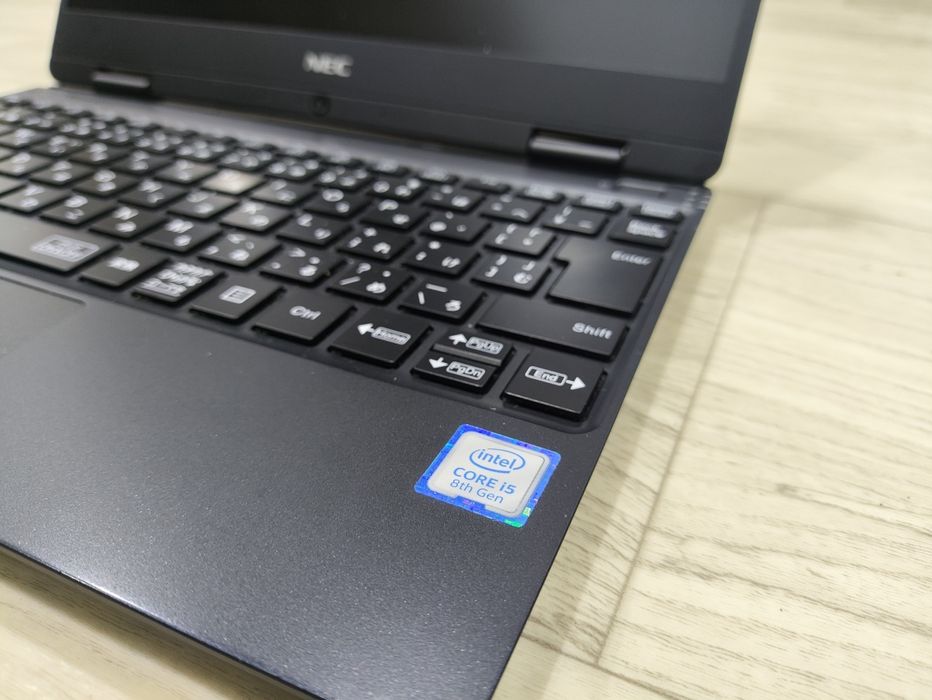 Компактный ультрабук Nec I5 8th