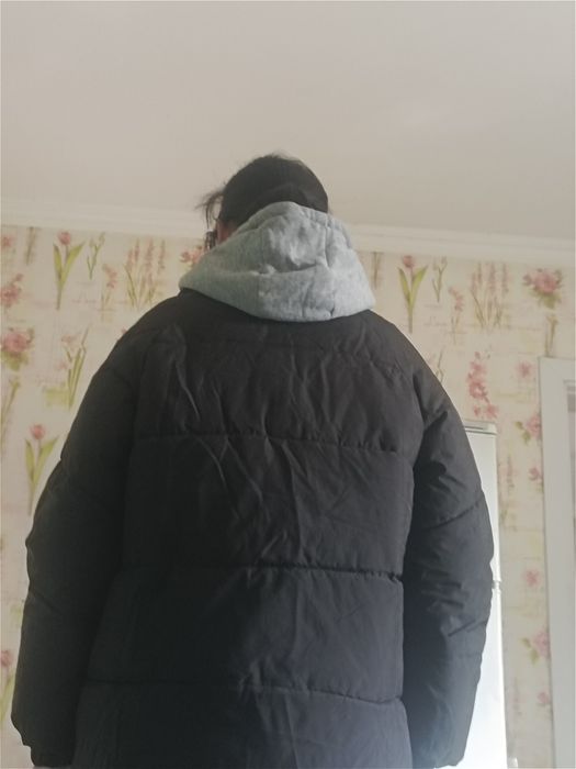 Женская куртка..