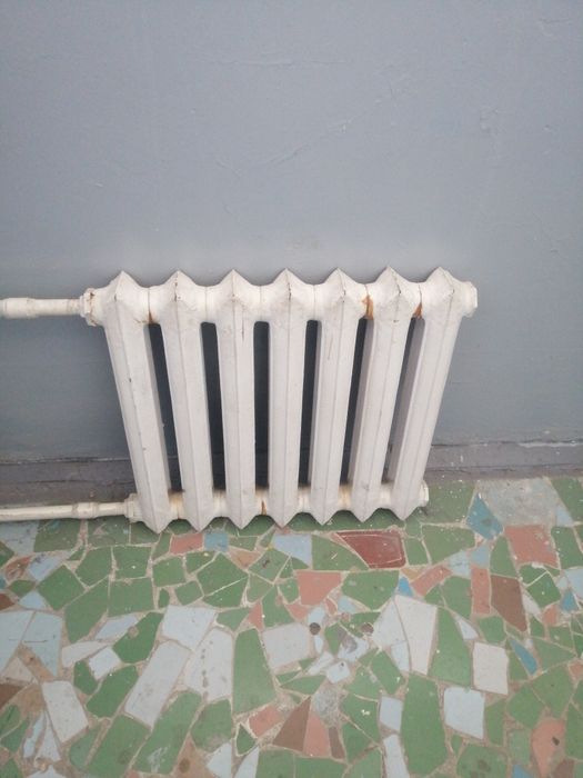 Чугунны батарея хорошим состояние