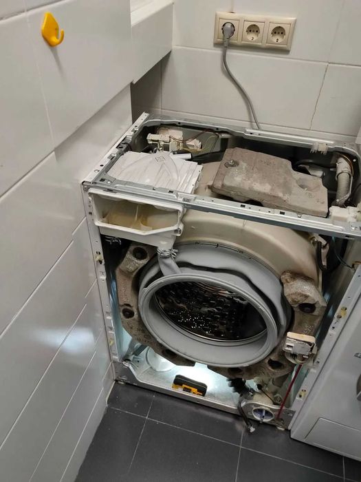 Ремонт стиральных машин. Ремонт холодильников