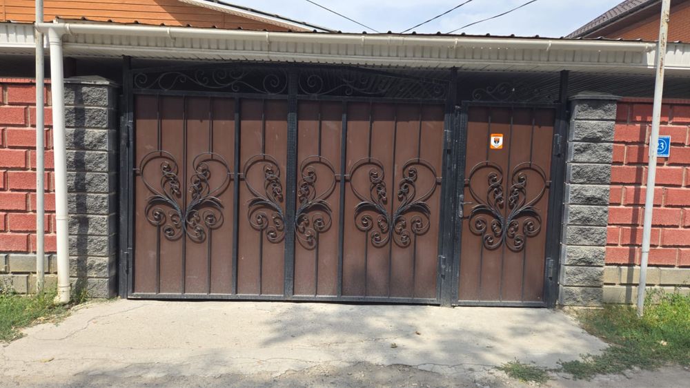 ворота  в отличном состоянии