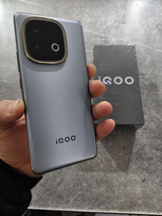 IQOO  z10 turbo+ 12/256