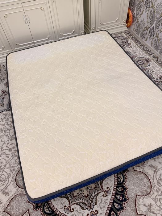 Azronga matras bervoramiz