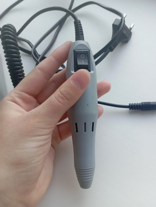 Risk of electric shock