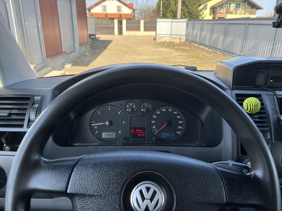 Volkswagen Transporter T5