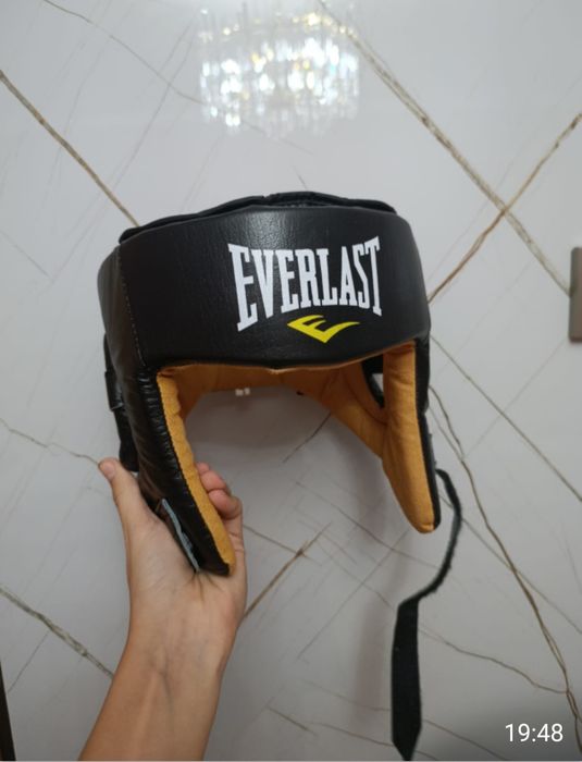 Продам боксерские перчатки