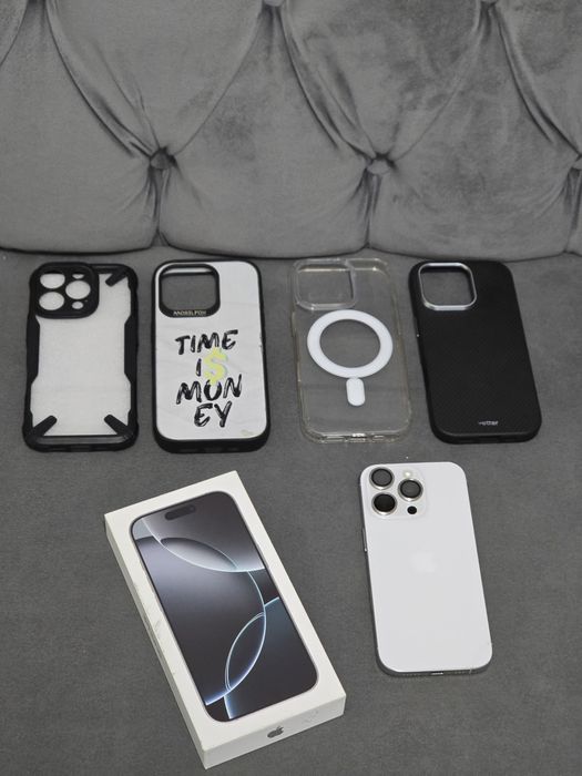 Iphone 16 pro White