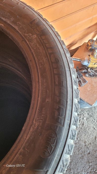 245/55/19 Michelin  комплект