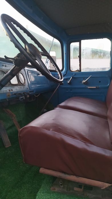 Продаю ЗИЛ на ходу