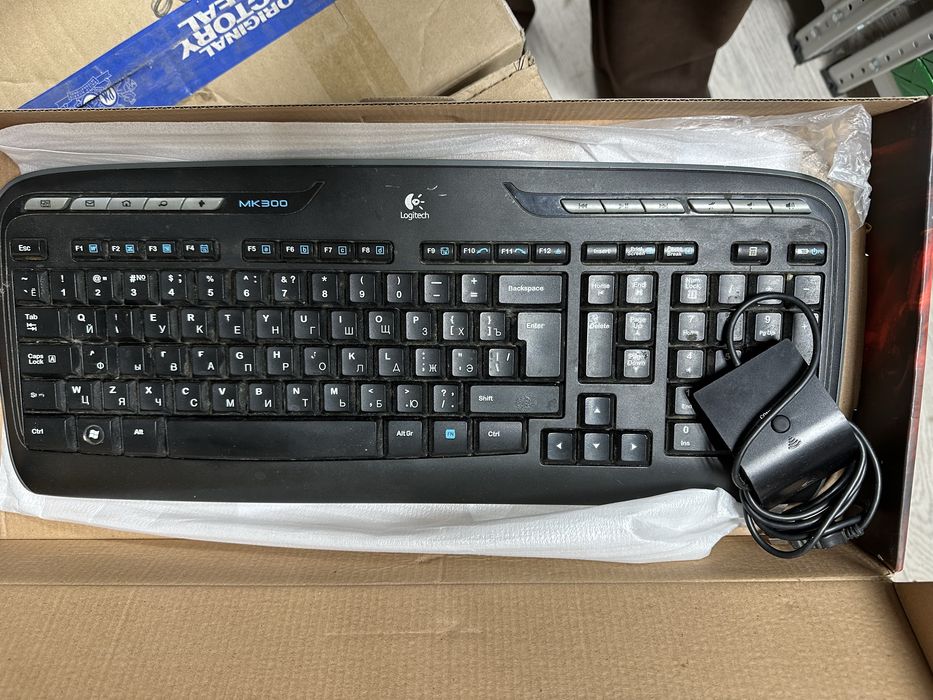 Безпроводная клавиатура