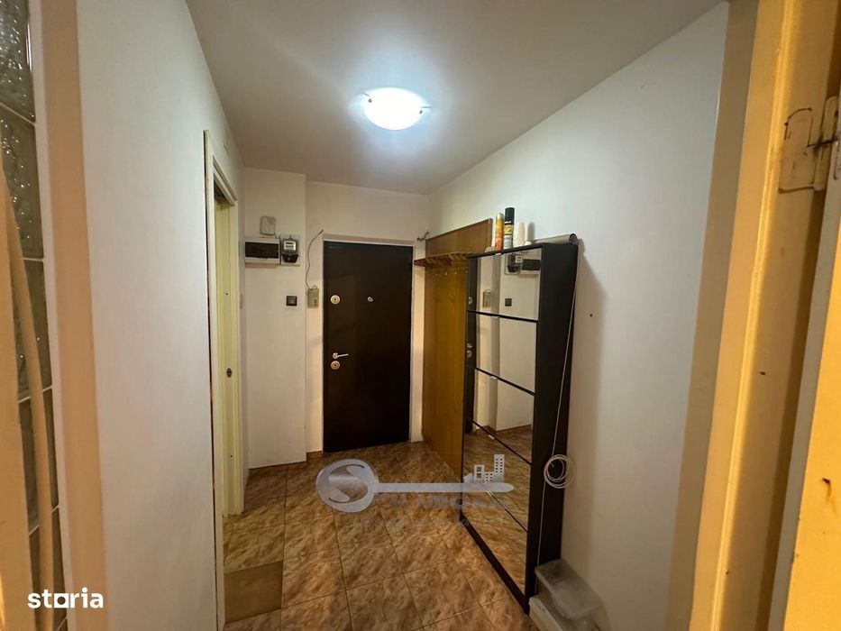 Apartament 3 camere, 76 mp, Etaj 2 – Centrală proprie, Balcon închis