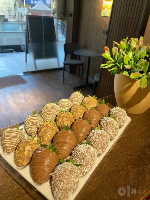 Клубника в шоколаде.