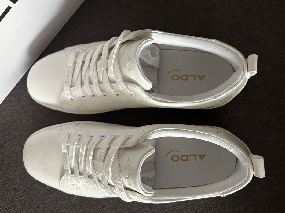 Страхотни дамски кецове ALDO