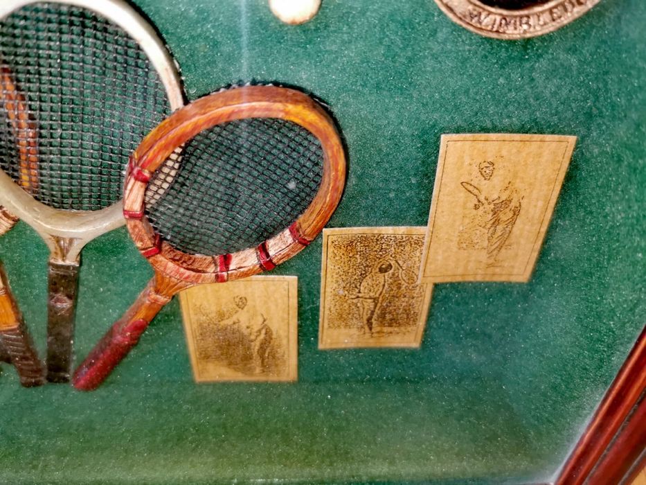 Антикварна тенис картина плакет витрина тенис ракета 1880 - 1950г.