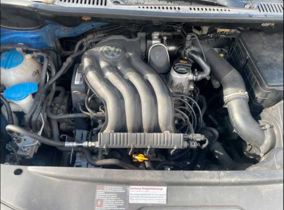 VW Caddy 2.0 Ecofuel на части