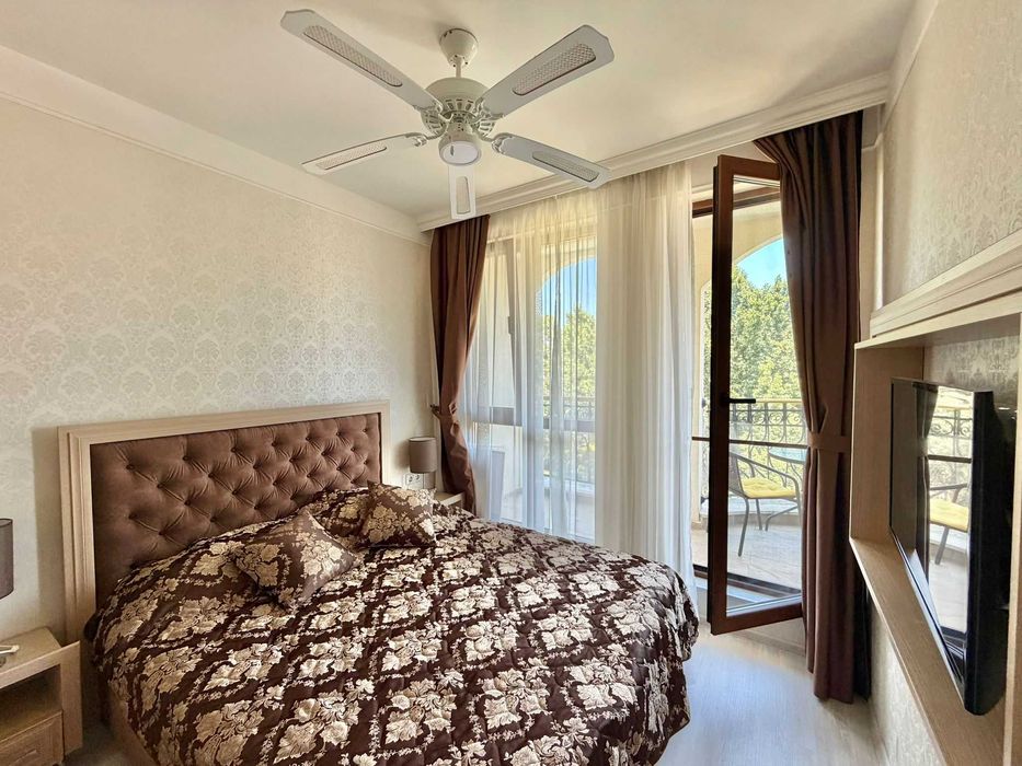 Уютен двустаен апартамент в централната част, к-с „Harmony Suites 11“