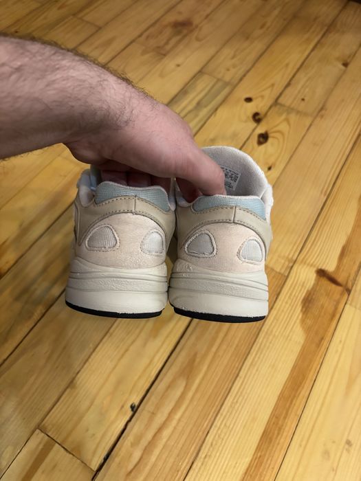 Incaltaminte Adidas YUNG femei marimea 38 2/3 stare buna