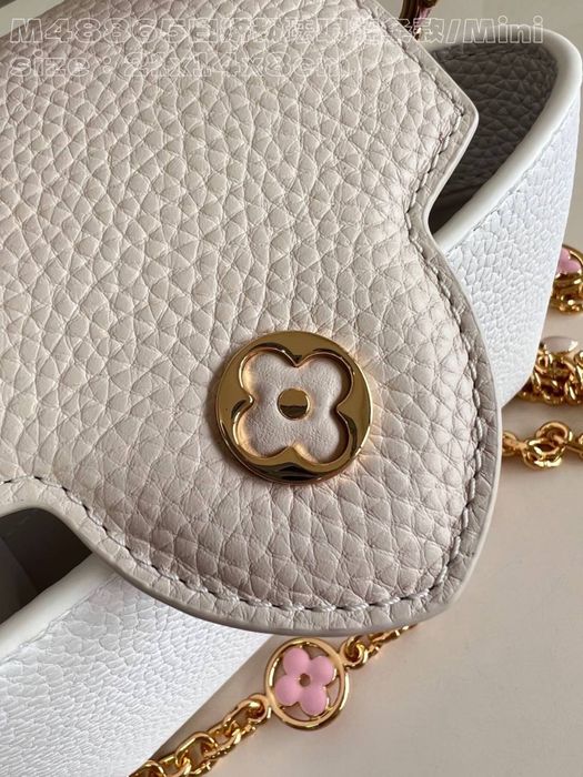 Geanta Louis Vuitton Capucines