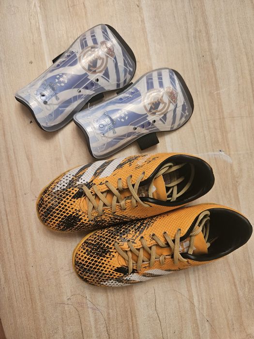 Продам набор  футболиста