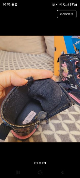 Bocanci Noi Fete Minnie Mouse cu Șireturi și Fermoar. Marimea 28 CCC