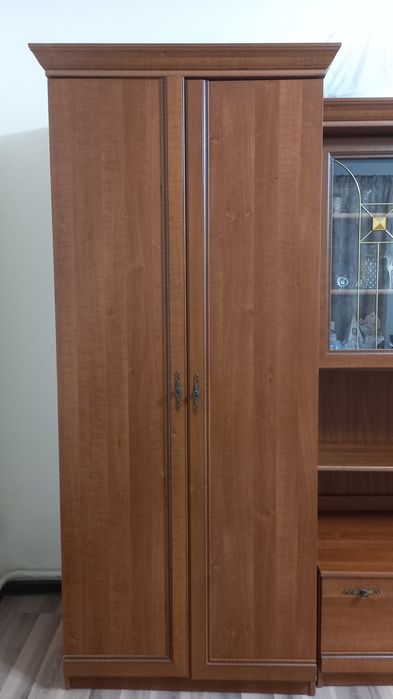 Продам стенку, горку.