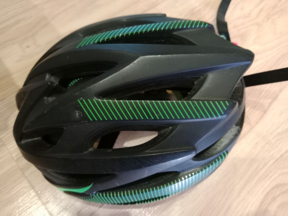 Продам шлем для велосипедистов