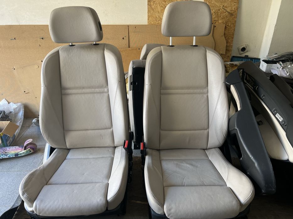 Салон за БМВ Х5 Е 70 феис