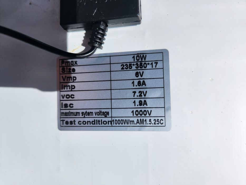 Proiector led cu panou solar 200w