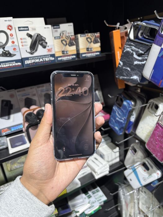 Iphone 11 pro gozal holatda 72 yomks 64 gb