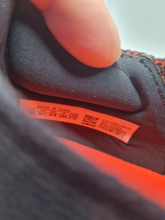 Маратонки Adidas Ultraboost 21

Чисто нови без кутия.

Размер 44 стелк