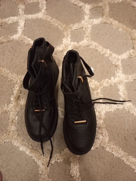 Дамски боти номер 40