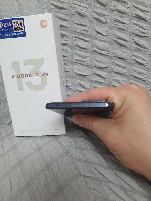 Srochna sotiladi Xiaomi 13 Lite 5G 8+8/128Gb Black Flagman Original