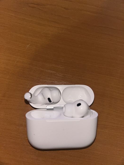 Casti AirPods Pro 3