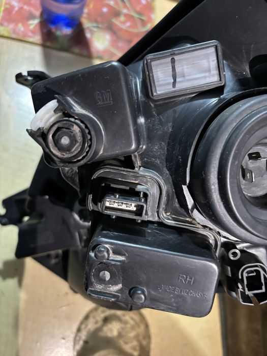 Фары Шевроле Кобальт