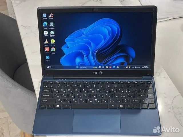 Ноутбук DEPO в хорошем состоянии