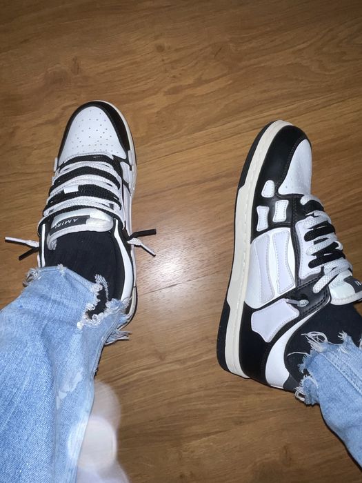 Vând amiri skeleton