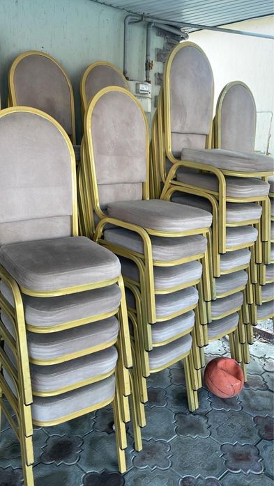 Продам стулья б/у